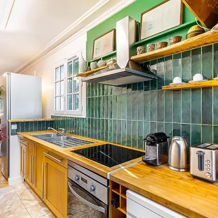 Apartment Double 210 Sqm Up To 18 Guests, Des Ammonites 2&3
