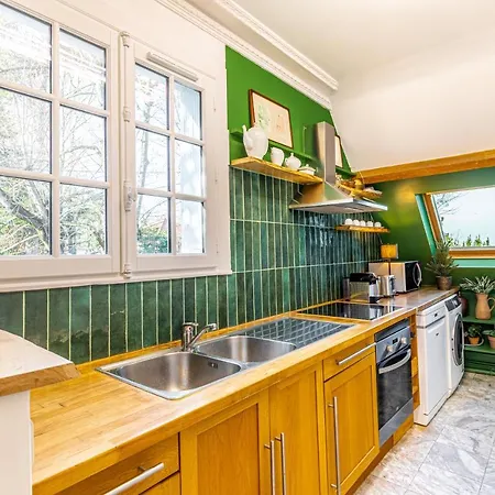 Apartment Double 210 Sqm Up To 18 Guests, Des Ammonites 2&3 *