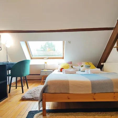 Double 210 Sqm Up To 18 Guests, Des Ammonites 2&3 Meudon