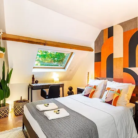 Apartment Double 210 Sqm Up To 18 Guests, Des Ammonites 2&3 *